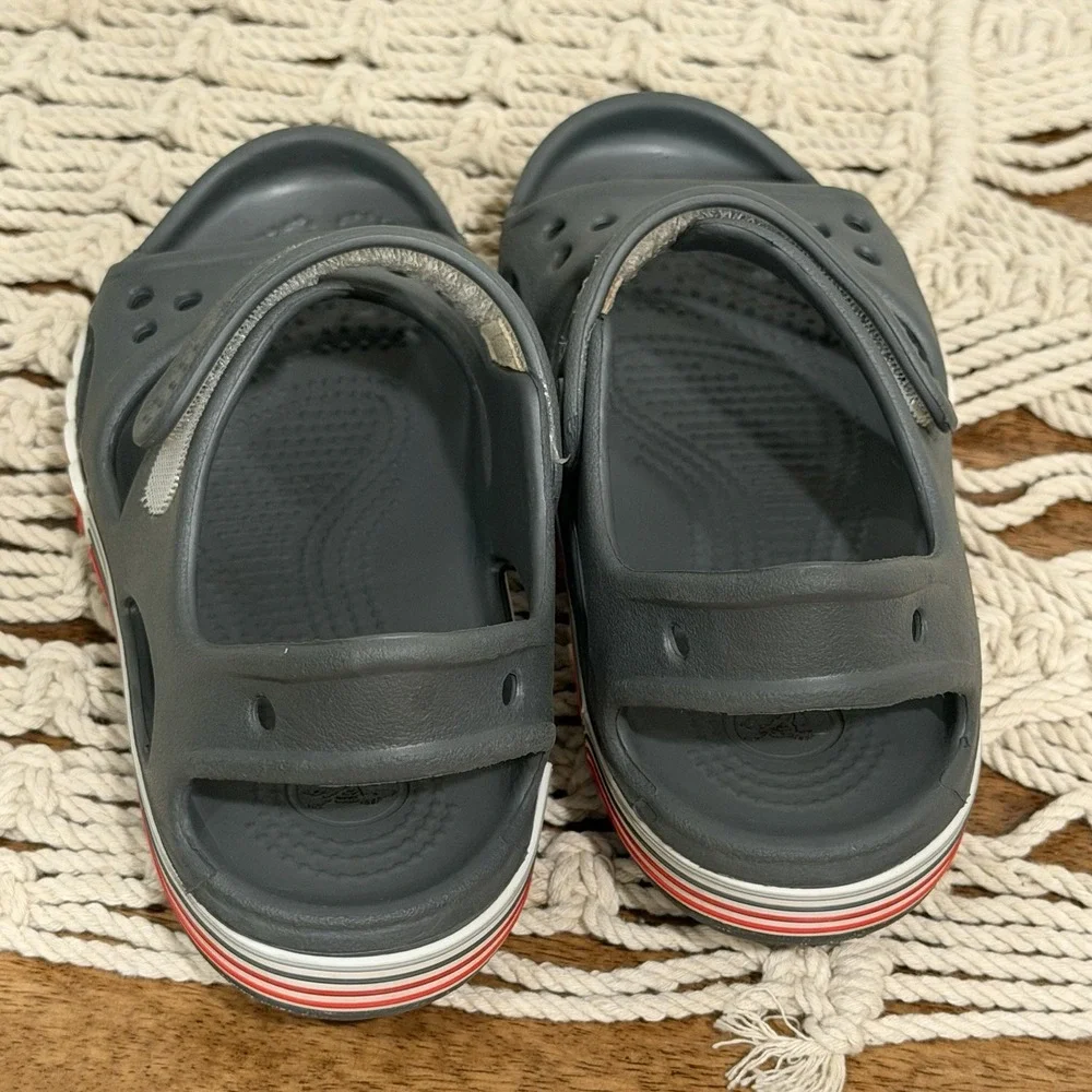 Crocs Crocband II Sandals Toddler Size C12 Gray Adjustable Strap Beach Summer‎